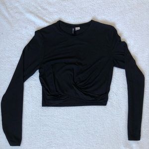 Black divided long sleeve H&M crop top